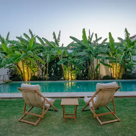 Melekaki Alaçatı Otel 2*