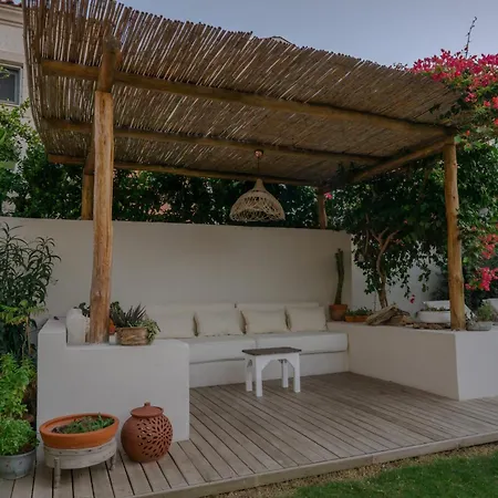 Melekaki Alaçatı Otel 2*