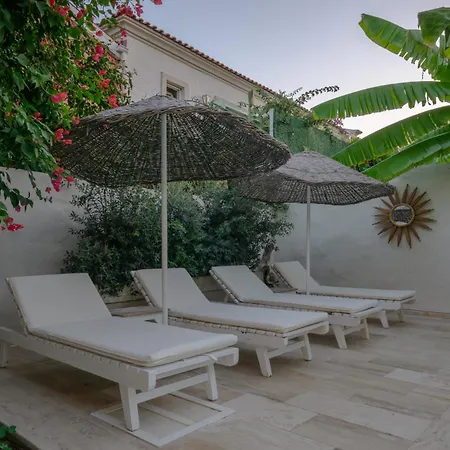 Otel Melekaki Alaçatı 2*