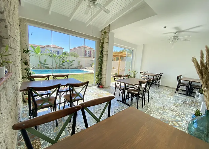 Melekaki Alaçatı 2* Çeşme